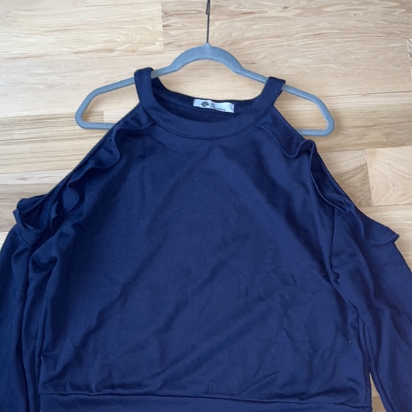 Cold Shoulder sweatshirt size L - Picture 2 of 2